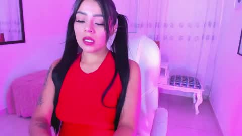 Mallorie online show from April 2026 05:47:01 PM