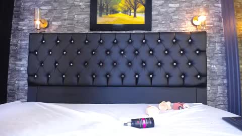 Malory online show from October 2025 11:05:02 PM