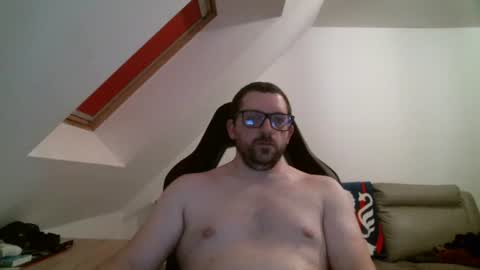 breton online show from April 2026 09:23:01 PM