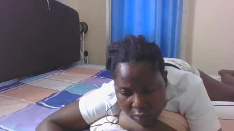 Snapshot of mamasita2023 chatting on January 2025 10:22:01 AM mamasita2023 online show from January 2025 10:22:01 AM