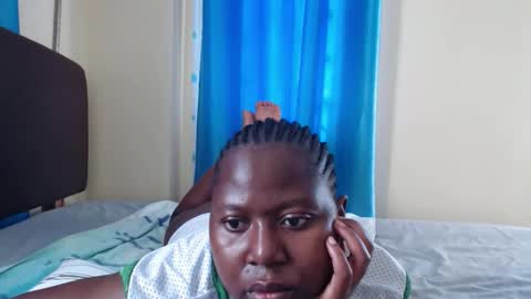 Snapshot of mamasita2023 chatting on February 2025 12:29:01 PM mamasita2023 online show from February 2025 12:29:01 PM