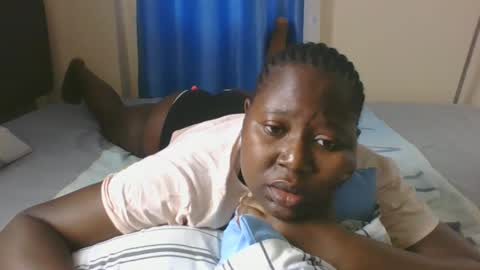 Snapshot of mamasita2023 chatting on February 2025 07:38:02 AM mamasita2023 online show from February 2025 07:38:02 AM