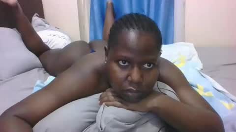 Snapshot of mamasita2023 chatting on February 2025 05:20:02 PM mamasita2023 online show from February 2025 05:20:02 PM