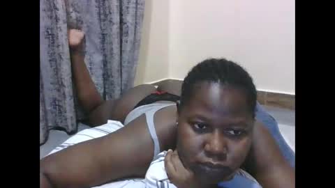 Snapshot of mamasita2023 chatting on March 2025 03:05:02 AM mamasita2023 online show from March 2025 03:05:02 AM