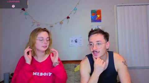 MamiCloudz online show from October 2025 12:40:02 AM