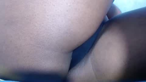 cristal online show from February 2025 03:33:01 AM