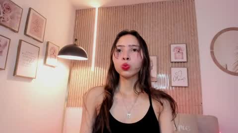 mandy_bloom online show from April 2026 07:49:01 PM
