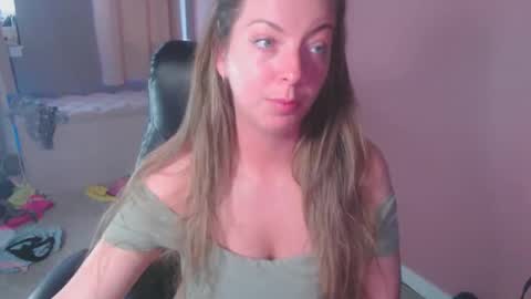 Snapshot of mandybabyxxx chatting on January 2026 10:44:02 PM MandyBabyXXX online show from January 2026 10:44:02 PM