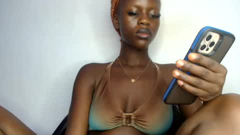 Snapshot of mandymia chatting on July 2026 08:18:02 PM mandymia online show from July 2026 08:18:02 PM