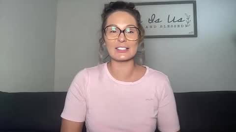 Mandy online show from November 2025 06:09:02 PM