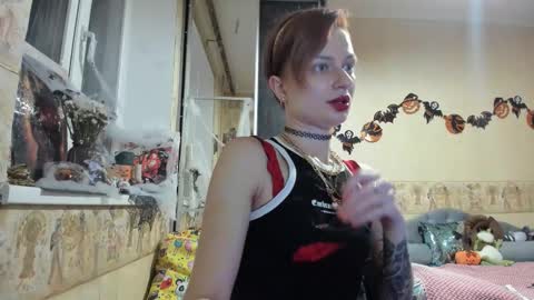 Mandy online show from October 2025 03:40:02 PM