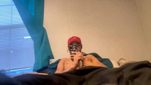 Snapshot of mani4sexy chatting on February 2025 12:45:02 PM Mani4sexy online show from February 2025 12:45:02 PM