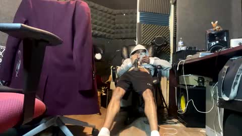 Snapshot of mani4sexy chatting on February 2026 09:20:02 PM Mani4sexy online show from February 2026 09:20:02 PM