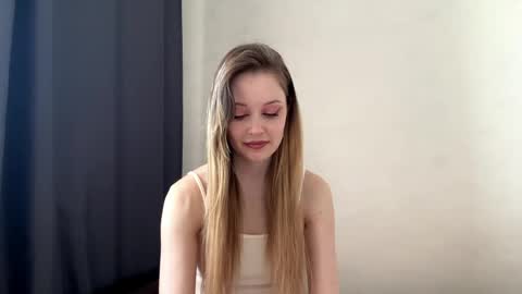 Snapshot of maniemarchitto chatting on April 2026 05:21:01 AM Hey there my name is Sarah online show from April 2026 05:21:01 AM