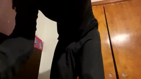 Snapshot of manman504 chatting on December 2025 09:18:02 AM manman504 online show from December 2025 09:18:02 AM