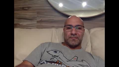 david 77977 online show from December 2024 10:12:01 PM