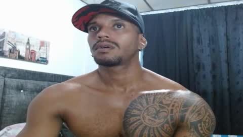 Manolo online show from December 2024 01:27:01 AM