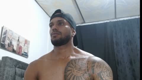 Manolo online show from February 2025 02:06:02 AM