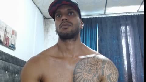 Manolo online show from February 2025 07:02:02 PM