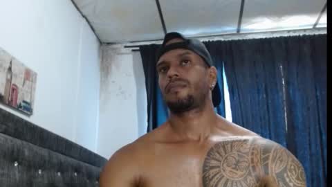 Manolo online show from February 2025 03:37:02 PM