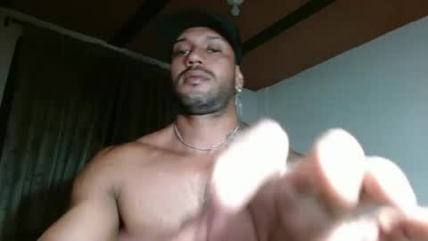 Manolo online show from March 2026 06:08:01 PM