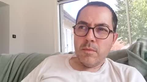 Snapshot of manu5933 chatting on October 2025 10:27:01 AM manu5933 online show from October 2025 10:27:01 AM