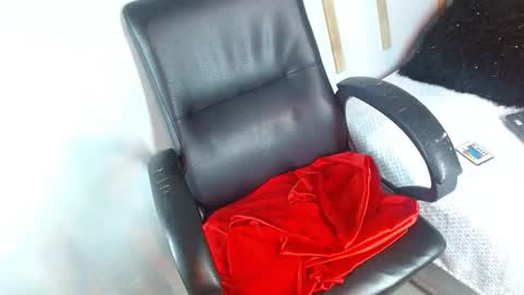  MANU  online show from October 2025 01:59:02 PM