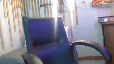  MANU  online show from October 2025 11:25:01 AM