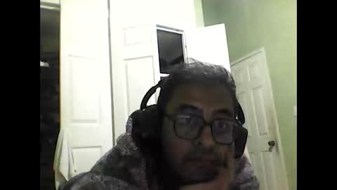 manu_hb online show from October 2025 05:18:02 AM