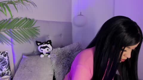 Manu Velez  online show from January 2025 03:04:02 PM