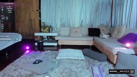 Manu Velez  online show from September 2025 08:06:01 AM