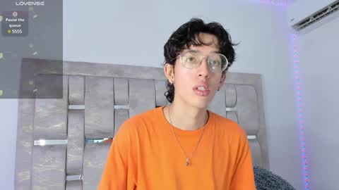 Manuel online show from December 2024 12:35:01 PM