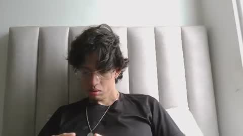 Manuel online show from August 2026 05:15:01 PM