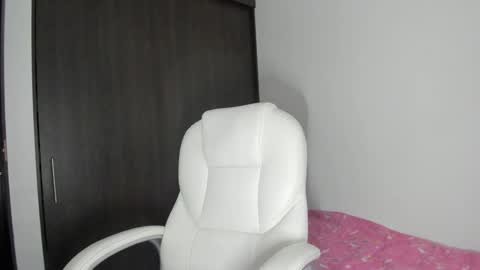 Snapshot of manuela_anderson chatting on January 2025 11:34:01 AM MANUELA online show from January 2025 11:34:01 AM