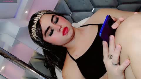 Snapshot of manuela_kingsley chatting on February 2025 06:08:02 PM Manuela Kingsley online show from February 2025 06:08:02 PM