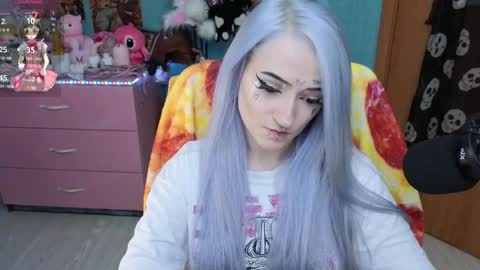 Manuela online show from March 2026 08:36:02 PM