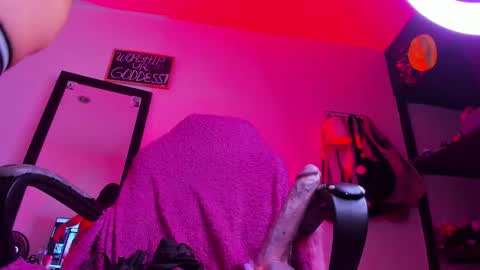 Snapshot of manuevans10 chatting on March 2025 01:59:02 PM manuevans10 online show from March 2025 01:59:02 PM