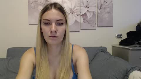 Prosto Maria online show from October 2025 08:01:01 AM