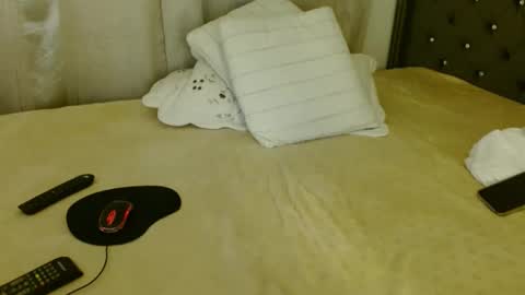 mara4sweet online show from January 2025 05:42:02 AM