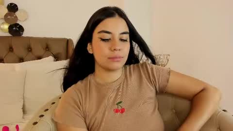 Snapshot of mara_betancurt chatting on June 2026 07:55:01 AM Mara online show from June 2026 07:55:01 AM
