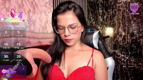 Mara  online show from October 2025 08:28:02 PM