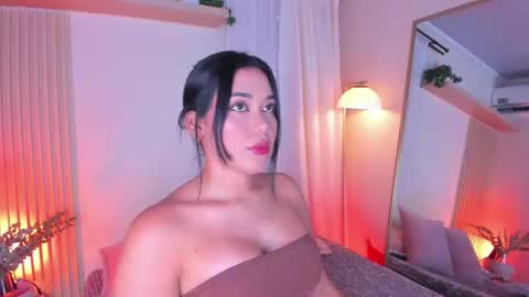 Mara  online show from July 2026 07:05:01 PM
