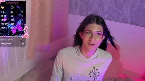 Snapshot of mara_friendboy chatting on December 2024 11:36:02 PM Mara online show from December 2024 11:36:02 PM