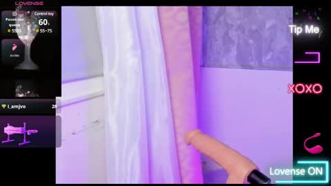 Snapshot of mara_friendboy chatting on January 2025 11:21:02 PM Mara online show from January 2025 11:21:02 PM