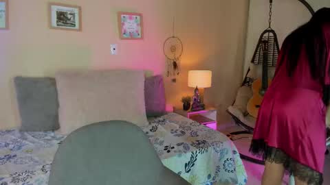 MARA  online show from November 2025 02:43:02 PM