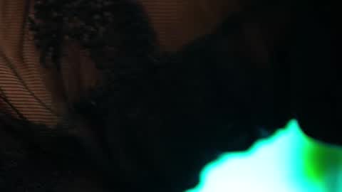 Snapshot of maraciel chatting on February 2026 11:06:01 PM Mara online show from February 2026 11:06:01 PM