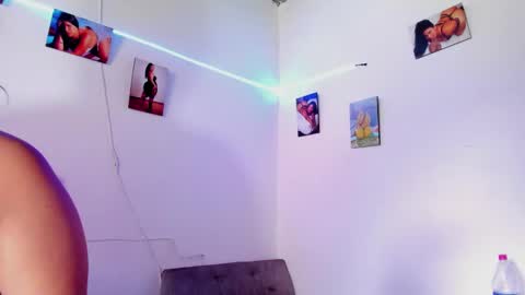 maralinette22 online show from January 2025 01:09:01 PM