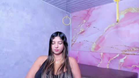Maraluna online show from April 2026 01:42:02 PM