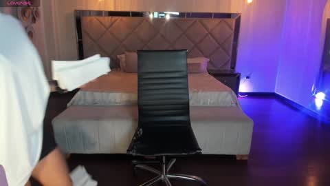 MARA  online show from February 2025 11:00:01 PM