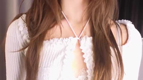 Snapshot of maravilllaa chatting on December 2025 03:21:01 PM Mary online show from December 2025 03:21:01 PM